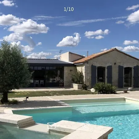 Demeure Charentaise Standing - Grande Piscine - Jacuzzi Balneo - Pool House * Barbezieux-Saint-Hilaire